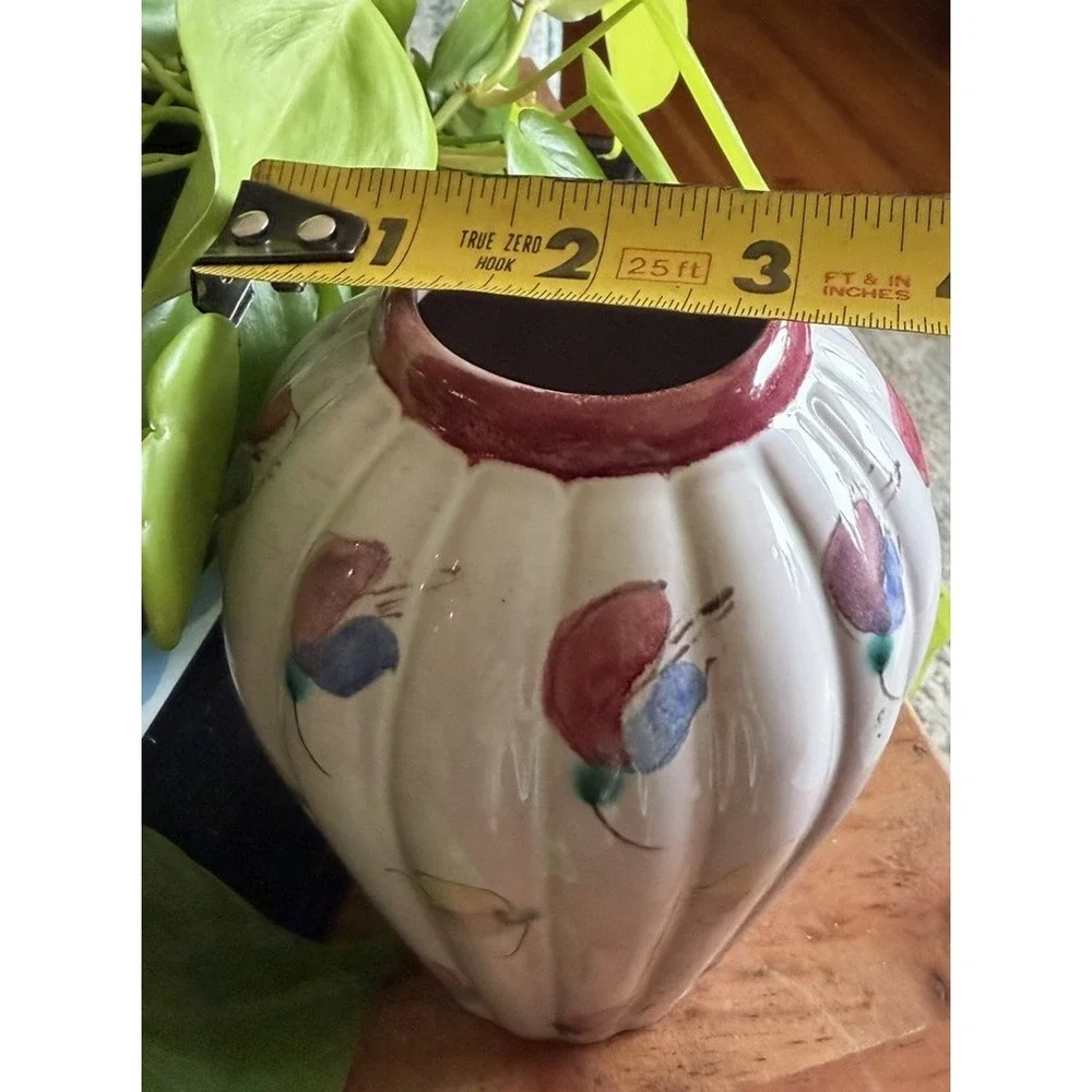 Vintage Arabia Finland ARA Art Pottery Hand Painted Floral Ribbed Vase Finnish